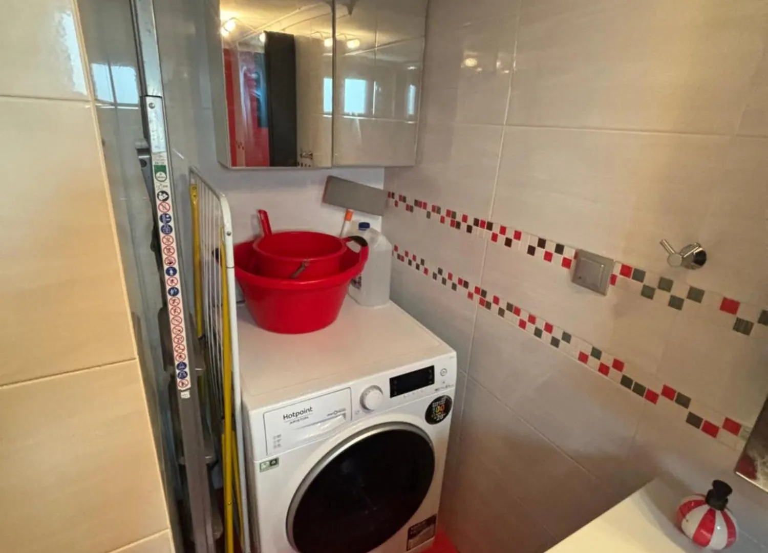 Beach Pop Apartment Неа-Плайя